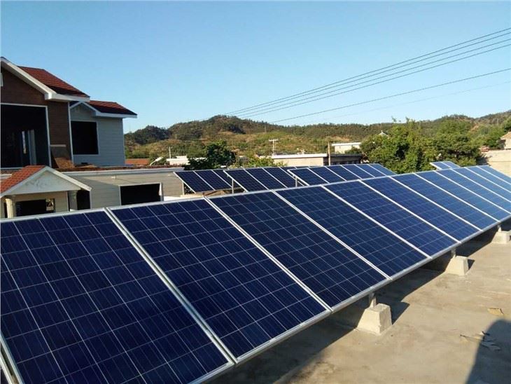 System bŵer panel solar oddi ar y grid
