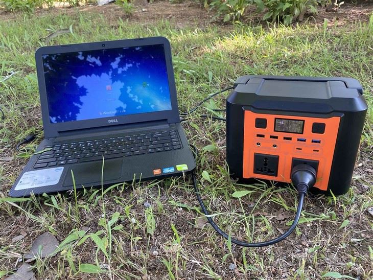 Cyflenwad pŵer cludadwy 300W